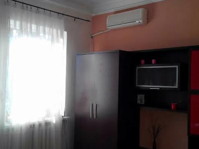 квартира за адресою Прохоровська вул., 14