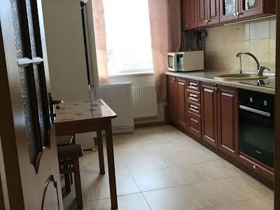 квартира по адресу Университетская ул., 1л
