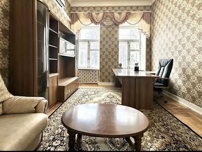 квартира по адресу Александра Конисского ул., 30