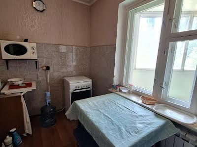 квартира за адресою Ревуцького вул., 11В