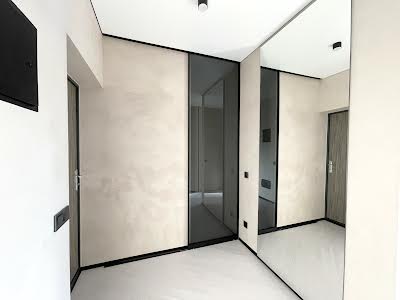 квартира за адресою Метрологічна вул., 107