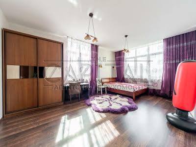 квартира по адресу Коперника ул., 11