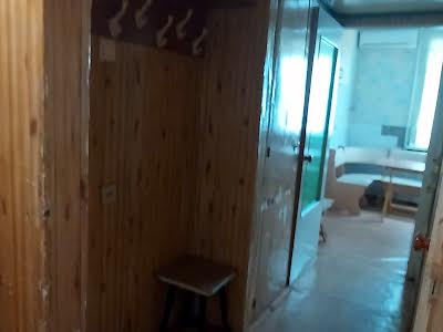 квартира за адресою 12-та Поздовжня вул., 3