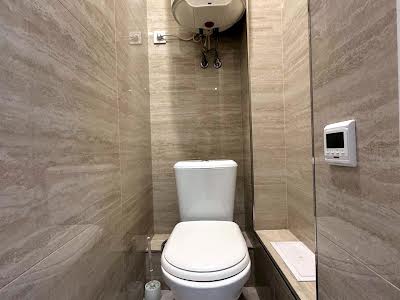 квартира за адресою Героїв просп., 19