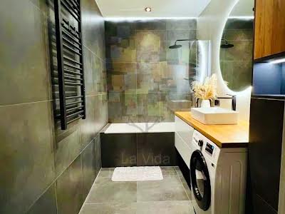квартира за адресою Зарічна вул., 6 к1