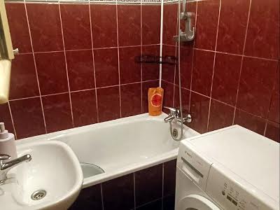 квартира за адресою Симона Петлюри вул. (), 21
