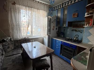 квартира за адресою Одеса, Владислава Бувалкіна вул. (Бочарова Генерала), 53