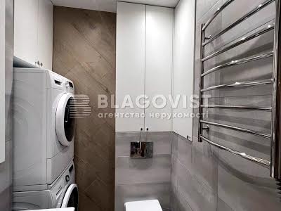 квартира за адресою Драгоманова вул., 2-А