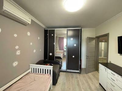 квартира за адресою Якуба Коласа вул., 8-В