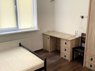 квартира за адресою Михайла Максимовича вул. (Онуфрія Трутенка), 3-г