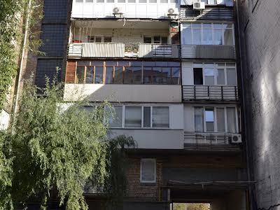 кімната за адресою Велика Васильківська вул. (Червоноармійська), 54
