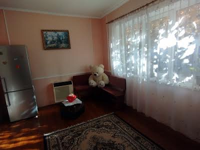 будинок за адресою Головна