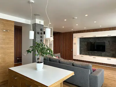квартира по адресу Угорская ул., 7