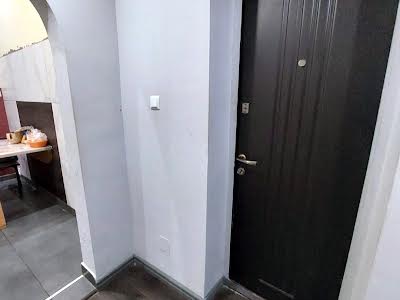 квартира за адресою Підвалля вул., 1