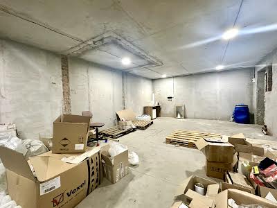 комерційна за адресою Леоніда Бірюкова бульв., 2