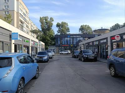 квартира по адресу Героев просп., 11