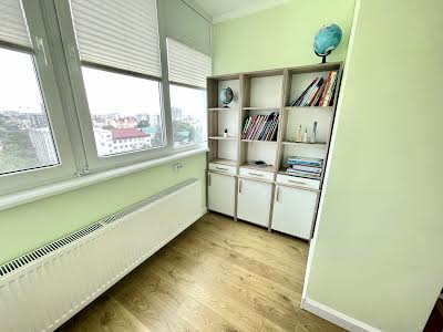 квартира за адресою Котляревського вул., 1