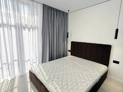квартира за адресою Регенераторна вул., 4