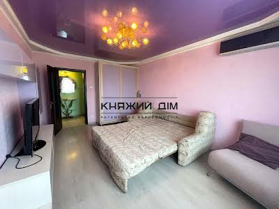 квартира за адресою Григорія Ващенка вул., 3