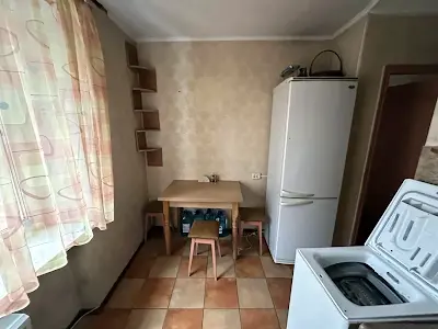 квартира по адресу Сергія Берегового ул. (Мартиросяна), 25