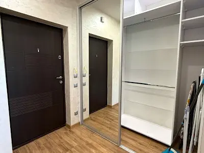 квартира по адресу Машинобудівників ул., 16