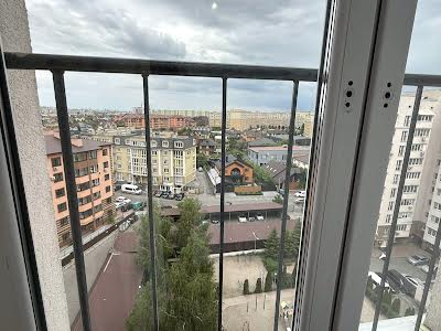 квартира за адресою Лесі Українки вул., 19