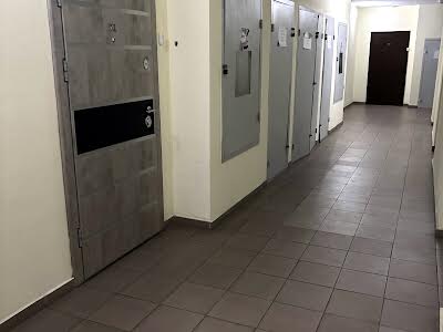 квартира за адресою Привокзальна вул., 2в
