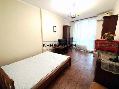 квартира за адресою Світла вул., 3д