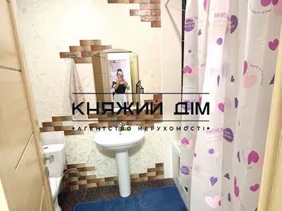 квартира по адресу Вишнева ул., 27