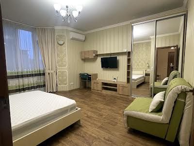 квартира за адресою Коперника вул., 3