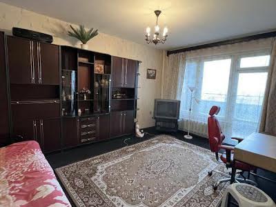 квартира за адресою Академіка Корольова вул., 81/4
