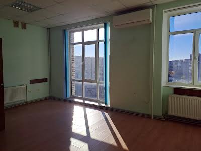 коммерческая по адресу Микулинецкая ул., 3А