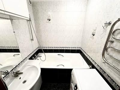 квартира за адресою Савкіна вул., 6