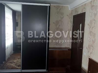 квартира за адресою Солом'янська вул., 16