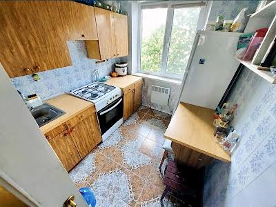 квартира за адресою Миру вул., 10
