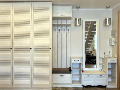 квартира за адресою Миколаївська вул., 8