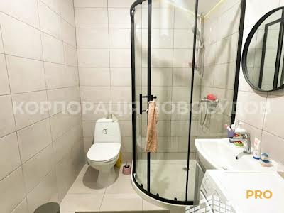 квартира за адресою Тиводара Легоцького вул., 7А