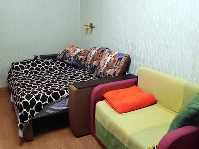 квартира за адресою Академіка Корольова вул., 116
