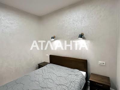 квартира за адресою Новоберегова вул., 12а