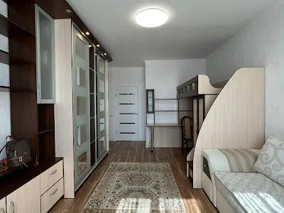 квартира за адресою Печерська вул., 6