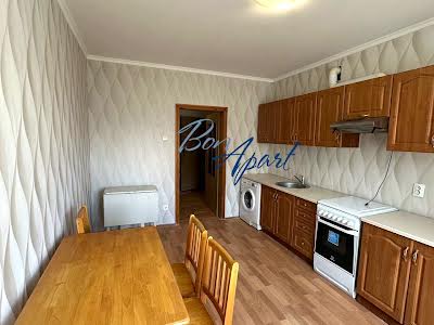 квартира за адресою Драгоманова вул., 1-Б