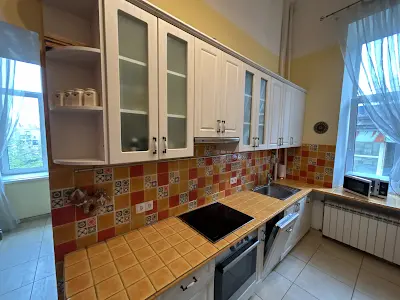 квартира за адресою Заньковецької вул., 6