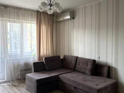 квартира по адресу Героев просп., 4