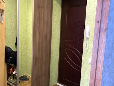 квартира за адресою Навроцького вул., 3