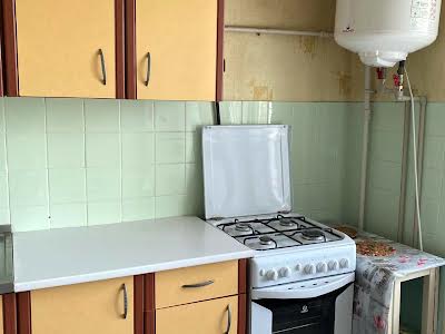 квартира за адресою Генерала Генадія Воробйова вул. (Курська), 18