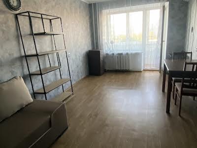 квартира за адресою Академіка Корольова вул., 2