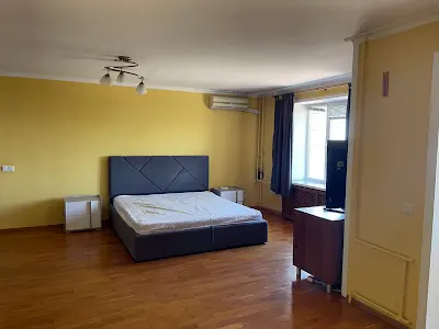 квартира за адресою Володимира Івасюка просп. (Героїв Сталінграду), 18б