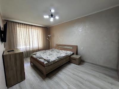 квартира за адресою Гренджі-Донського, 23
