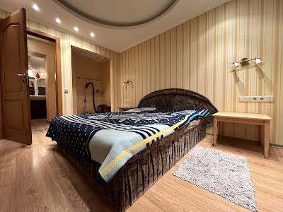 квартира за адресою Празька вул., 3