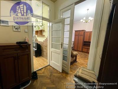 квартира по адресу Школьная ул., 10